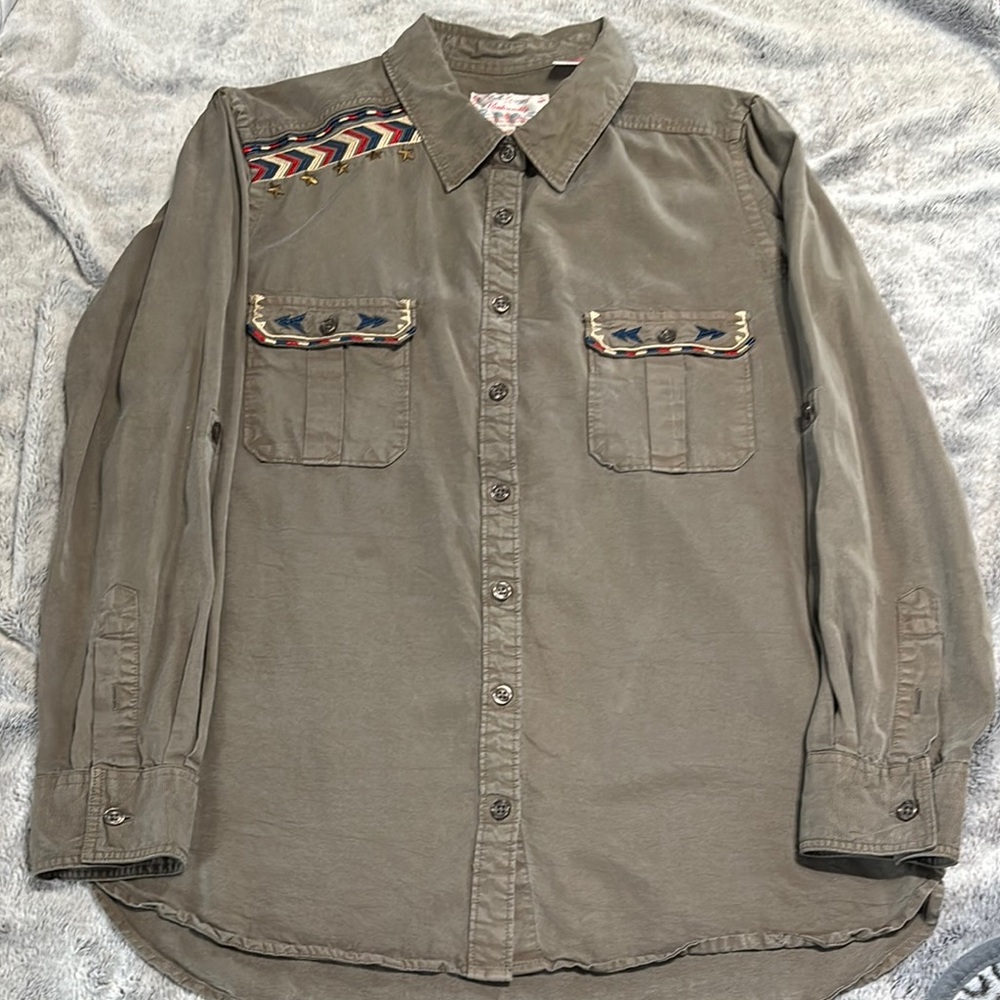 Panhandle Slim Gray/Green Embroidered Button Down Shirt with Geometric Trim